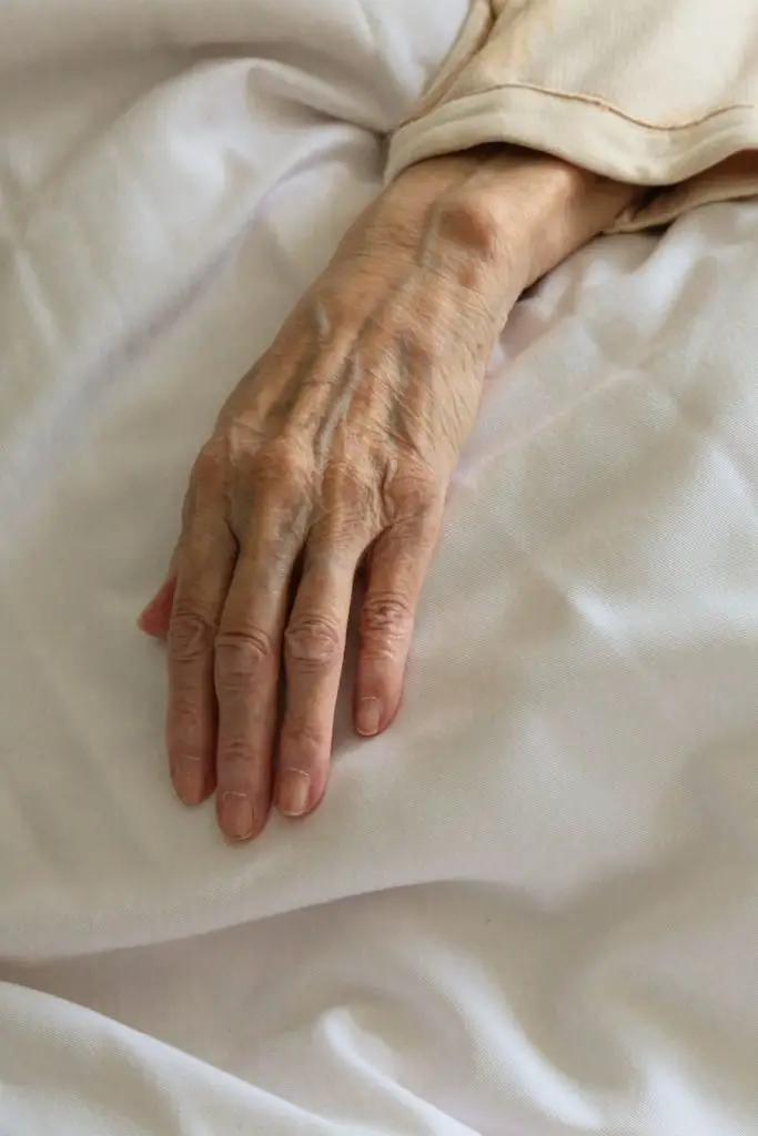 Vacoas elderly woman accident death – Road safety
